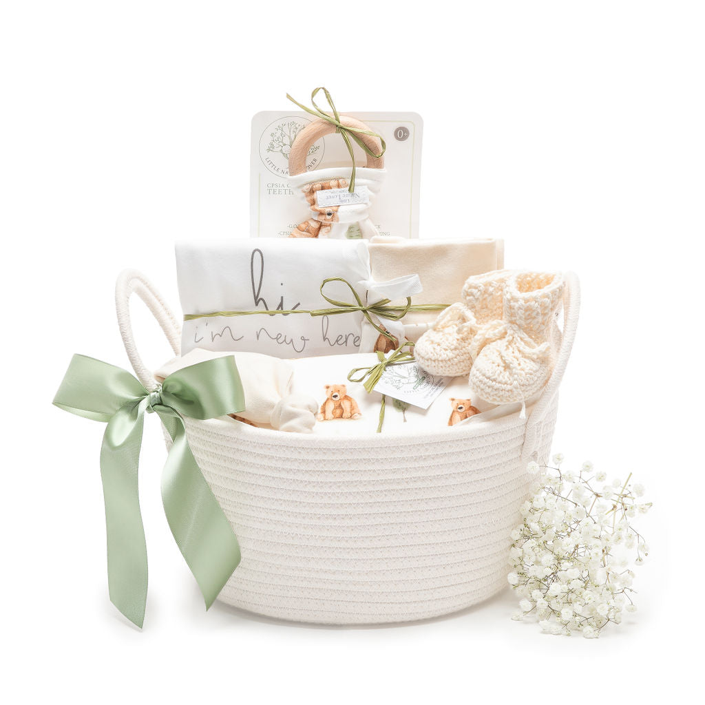 Woodland Bear Organic Baby Gift Basket 7pcs Gender Neutral