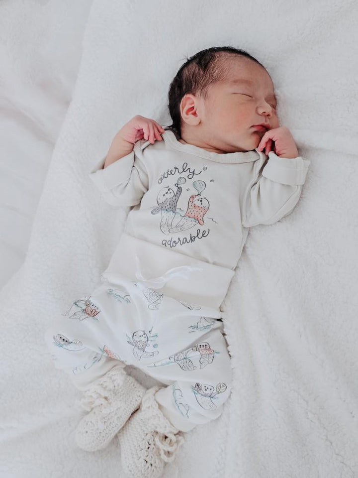 Otterly Adorable | Organic Bodysuit | Long Sleeve