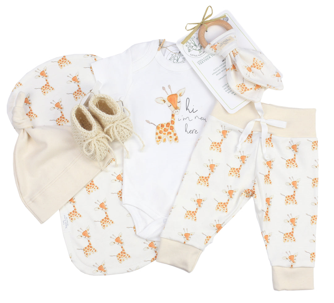 Charley the Giraffe | Organic Baby Gift Basket 8pcs | Gender Neutral